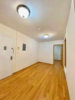 Rented by Waverly Realty Associates | media 27