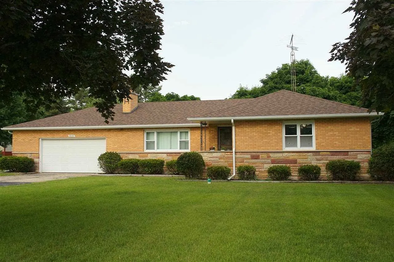 58280 Windsor Ave photo 1