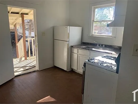 414 Blue Bonnet St — Photo 6