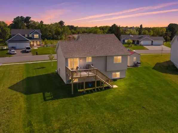 314 Aspen Dr, Somerset, WI 54025
