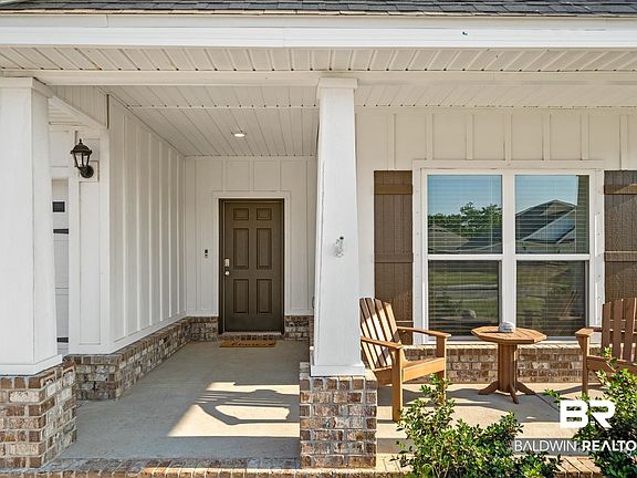 3rd image of 9558 Amethyst Dr