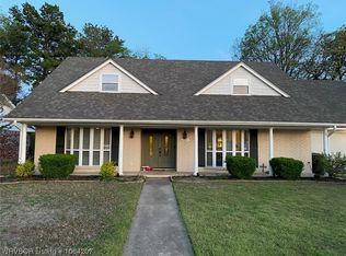 2601 Riviera Cir, Fort Smith, AR 72903