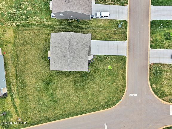 4th image of 1404 Three Horses Ln