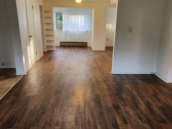 4th image of 7014 132nd Ave NE