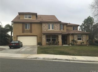 19755 Country Rose Dr, Riverside, CA 92508