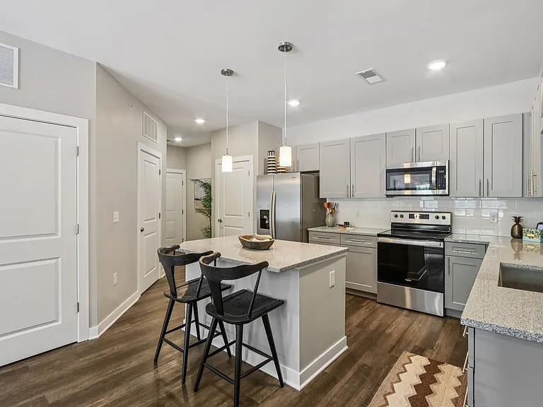 Founders Pointe Apartments — Photo 5