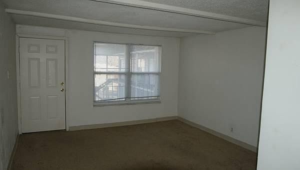 2nd image of 54 Cheryl Ln APT 5