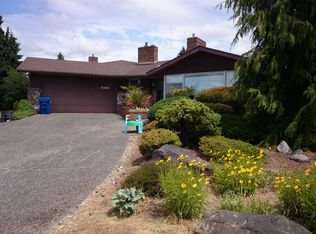 9266 20th Ave NW, Seattle, WA 98117