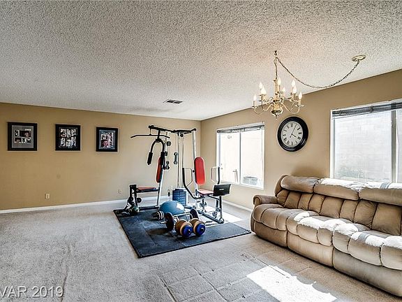4th image of 357 Gulfport Ct