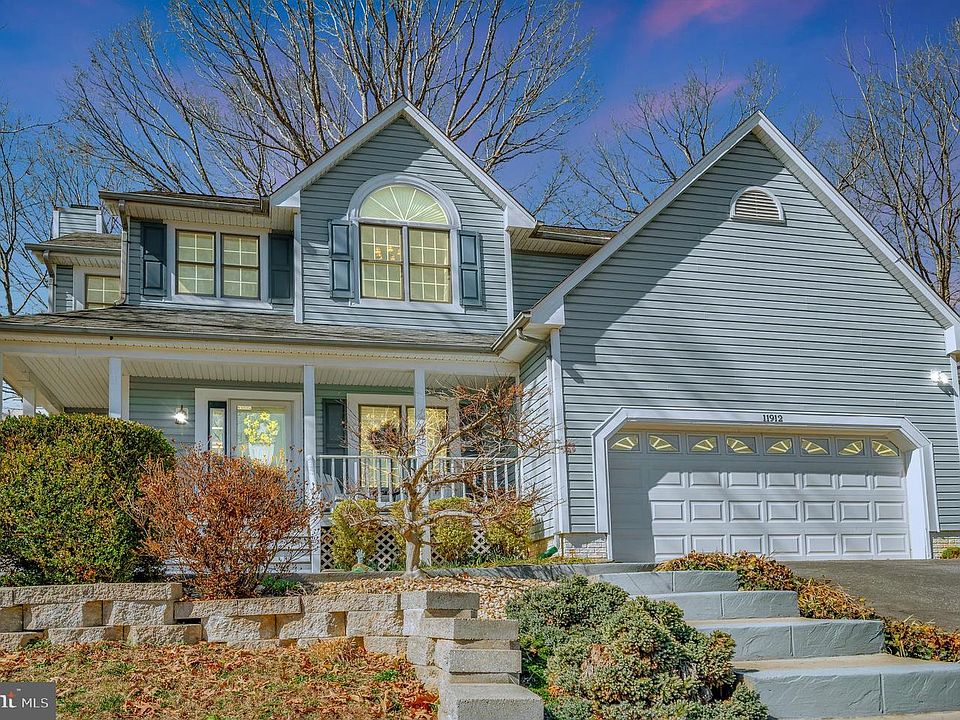 1st image of 11912 Oakhurst Dr