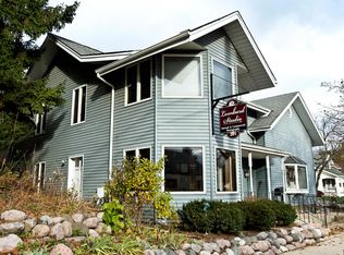 201 North Ave, Hartland, WI 53029