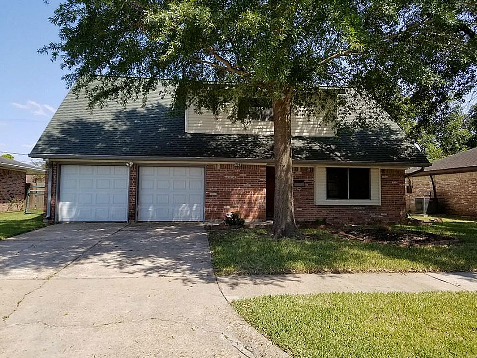 1st image of 734 Brown Ln
