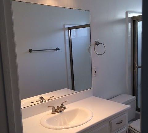 4th image of 2646 S Corning St