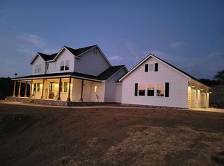 3740 Dos Ninos Rd, Fallbrook, CA 92028