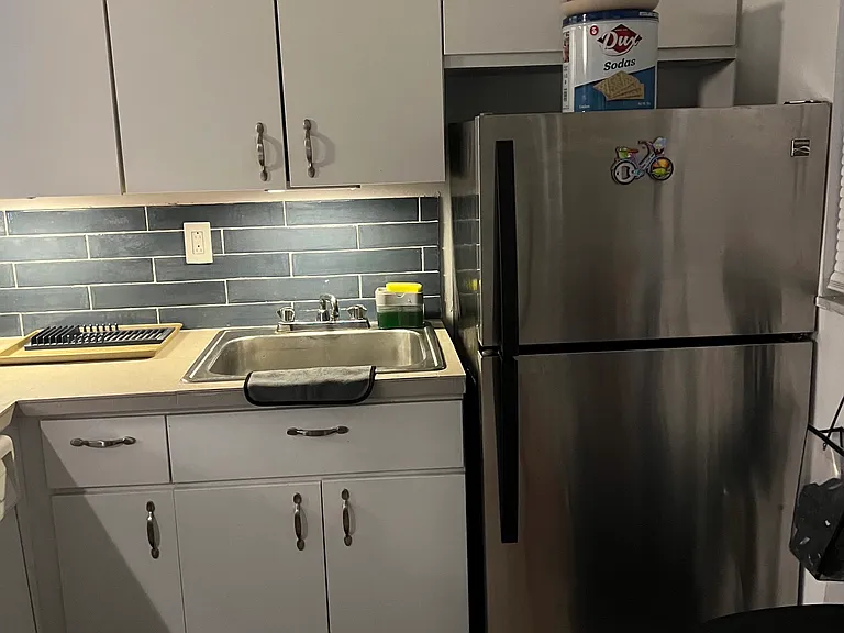 1235 Pennsylvania Ave #3B — Photo 9