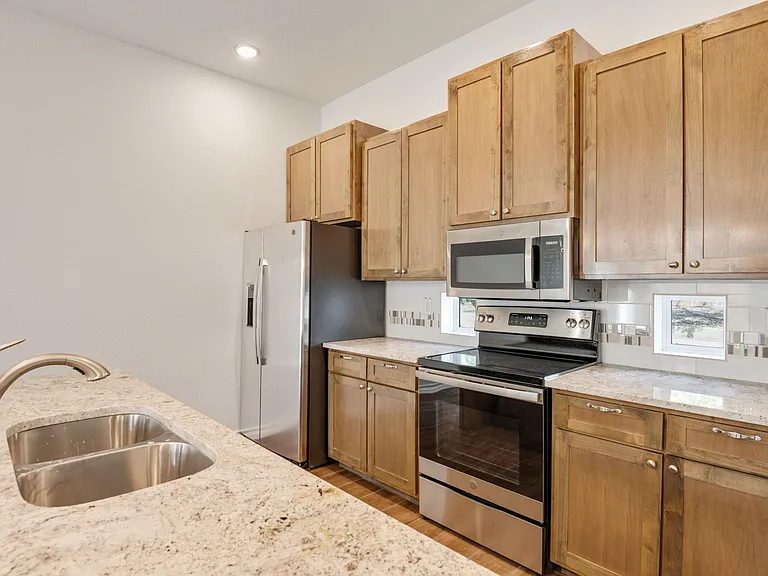 139 San Salvador Ave #3 — Photo 6
