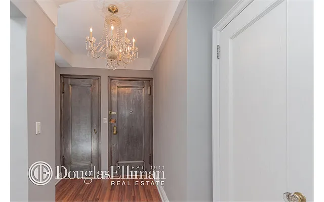 Rented by Douglas Elliman | media 14