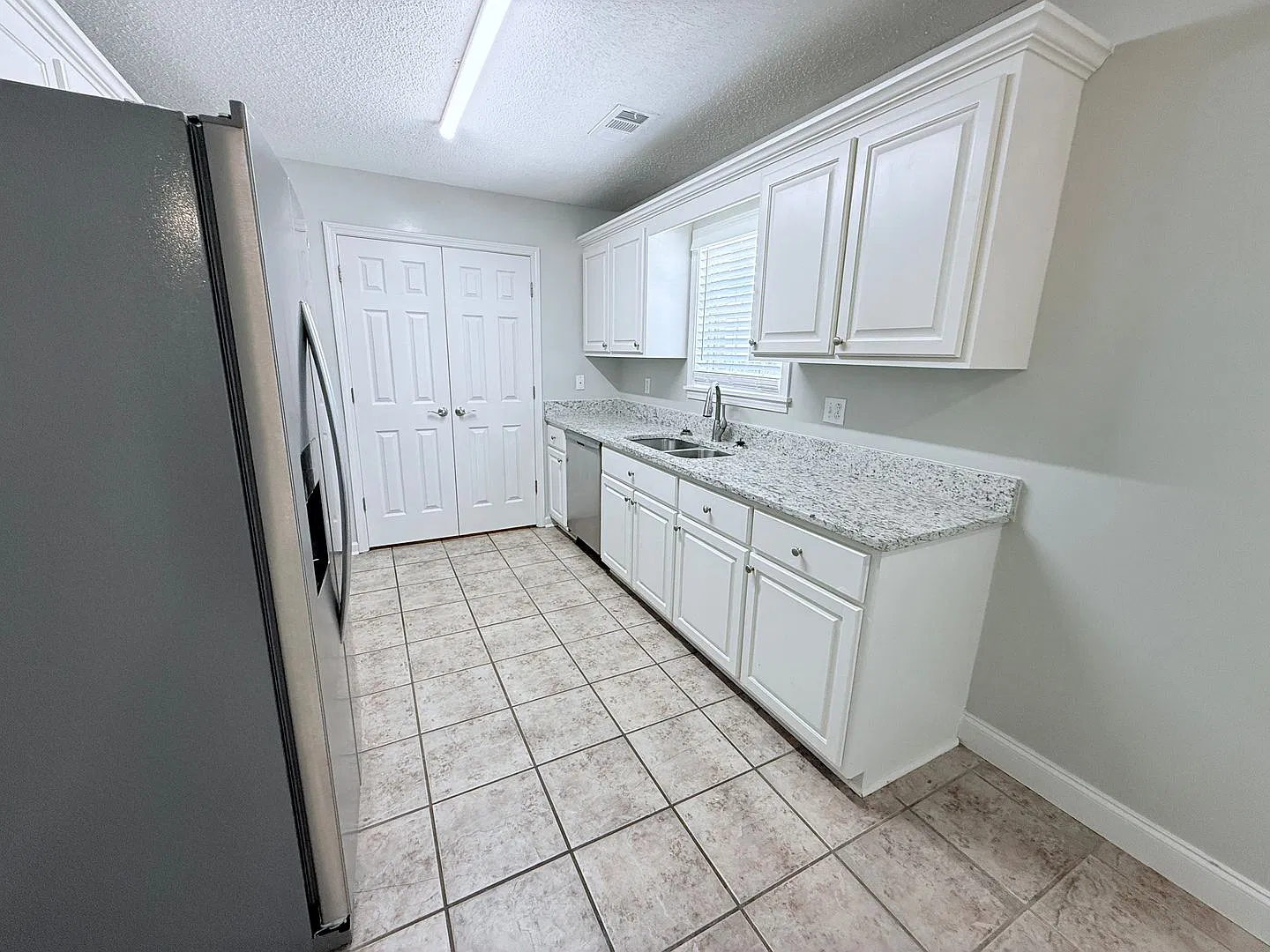 309 Eagle Pointe Drive — Photo 2