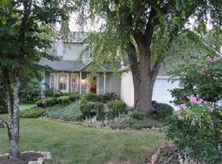 8527 Cypress Lake Dr E, Knoxville, TN 37923