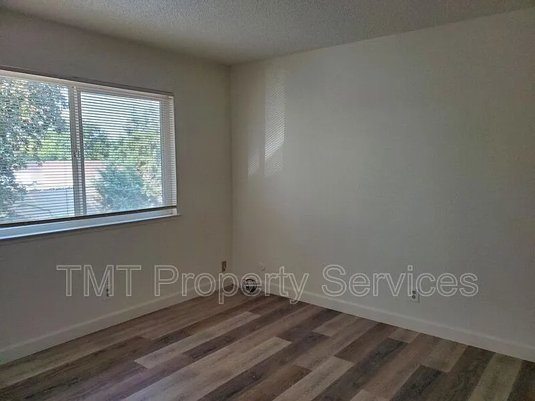 2840 Norcade Cir #4 — Photo 9