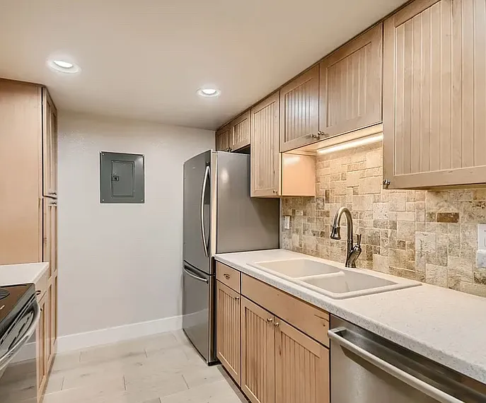 8225 E Fairmount Dr #101 — Photo 1