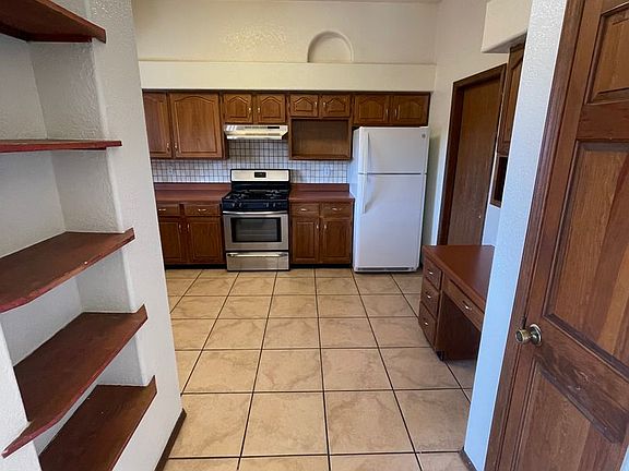 4th image of 1136 Hermosillo Dr