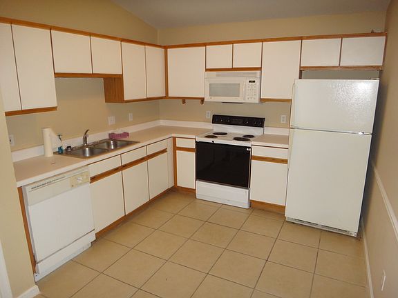 2nd image of 142 Jubilee Hill Dr Unit K
