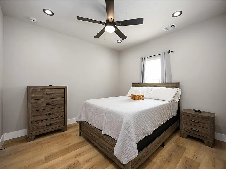 2409 Dolly Wright St #B — Photo 13