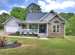 26 J R Rd NE, Cartersville, GA 30121