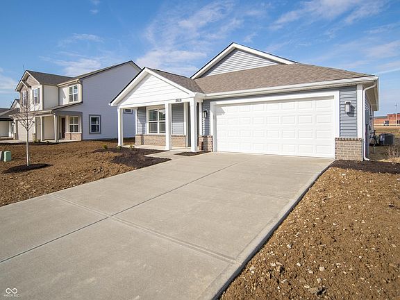 3rd image of 1208 Fleming Dr