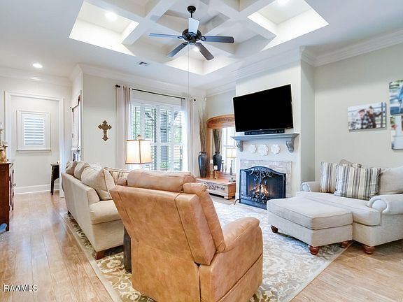 4th image of 114 Willow Vine Dr