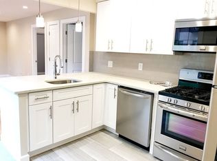 30-94 31st St #2A, Astoria, NY 11102