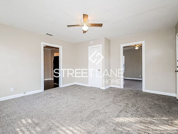 4th image of 2212 Lea Crest Dr