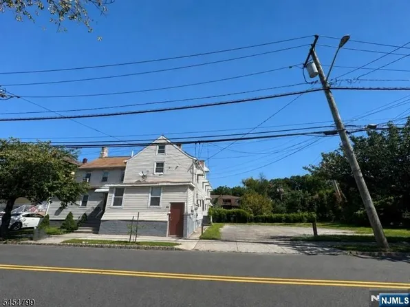 682 Mill St #690, Belleville, NJ 07109