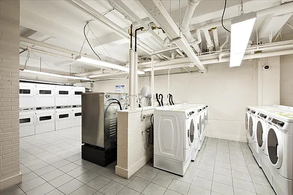 Rented by Nest Seekers International | media 19