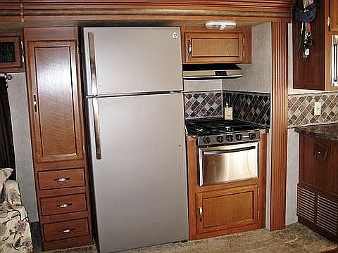 3rd image of 8085 Mire Pond One