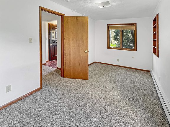 5th image of 1808 Superior Ave