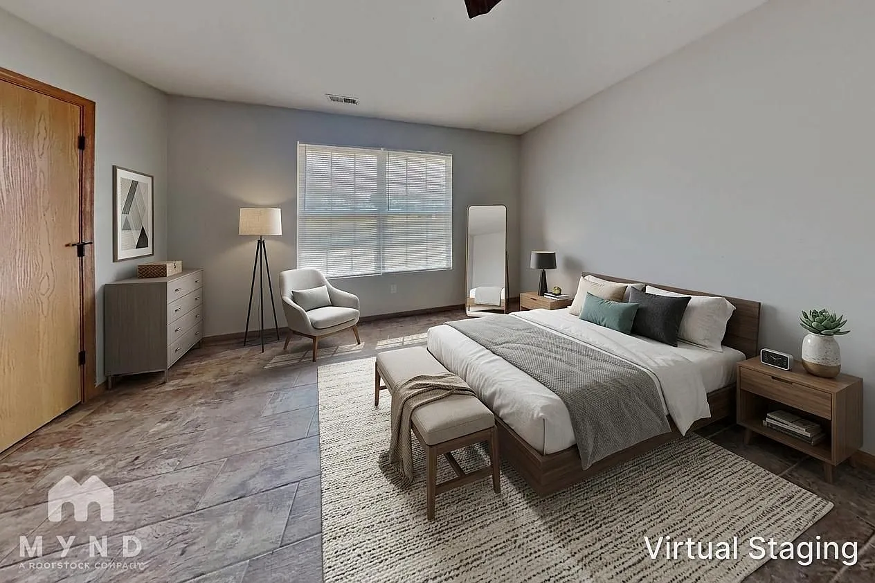 3 bed, 2.0 bath, 1428 sqft, $1,599 — Photo 3