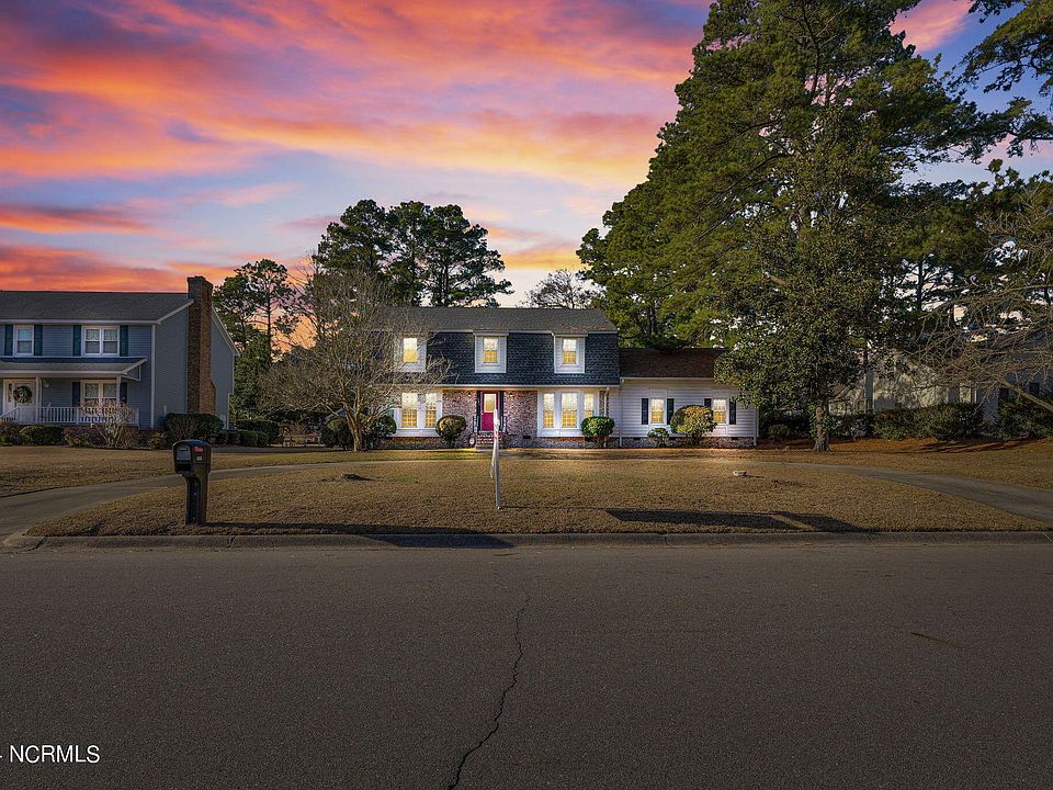 1st image of 305 S Claiborne Street