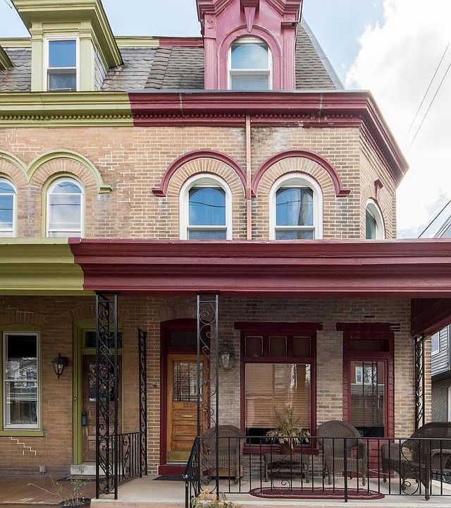 2nd image of 324 W Lemon St