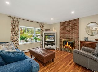 53 Goulding St, Holliston, MA 01746