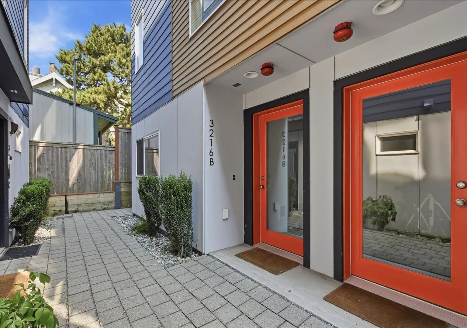 2Bd/2.25Ba Seattle Townhome — Photo 1
