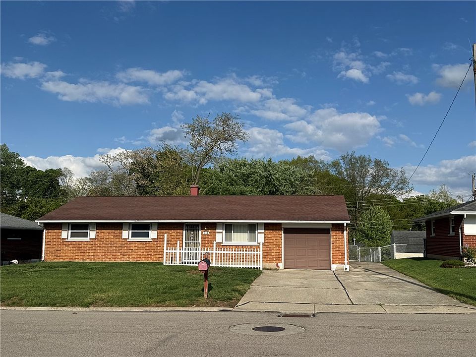 1st image of 634 Cherry Blossom Dr