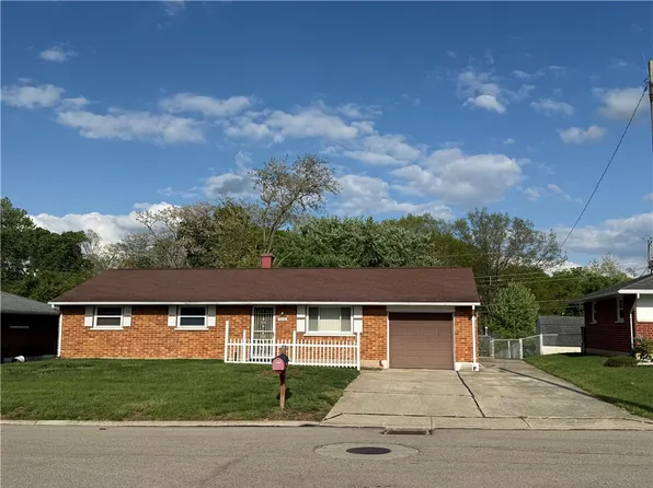634 Cherry Blossom Dr, Dayton, OH 45449