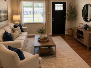 202 Shamrock Dr, Longview, TX 75604
