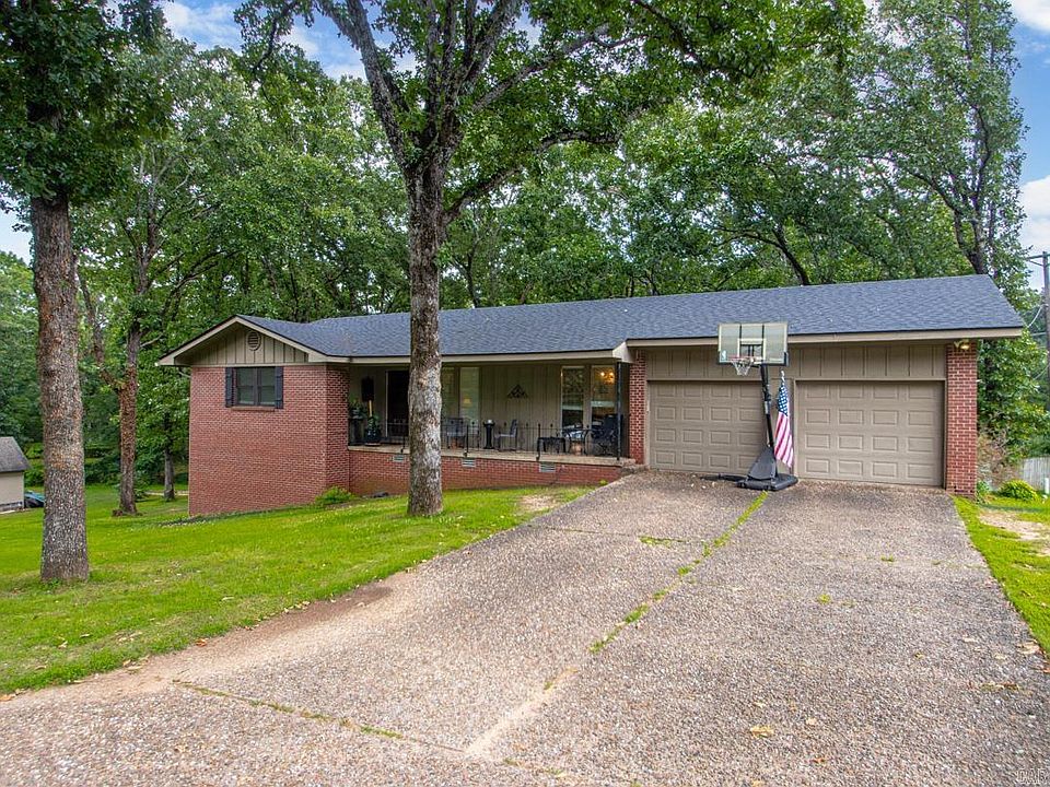 1st image of 2 Beresford Ct