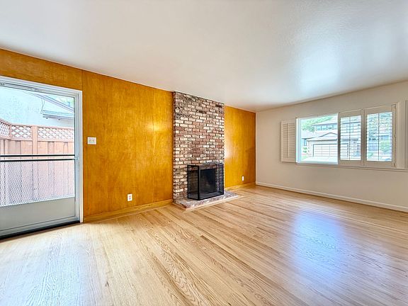 5th image of 420 Madison Ave