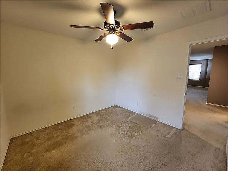 222 Telluride Dr — Photo 23