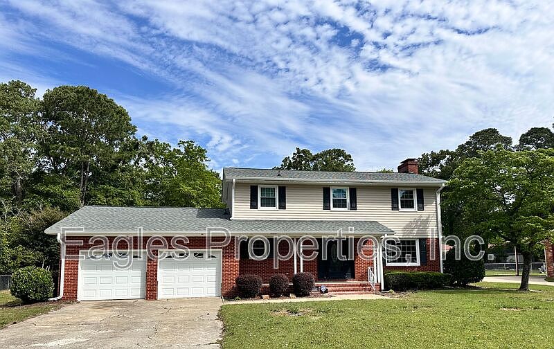 1st image of 203 N Harding Dr