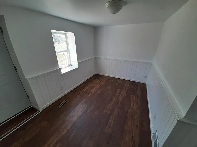 2435 Newcombtown Rd #1 — Photo 17